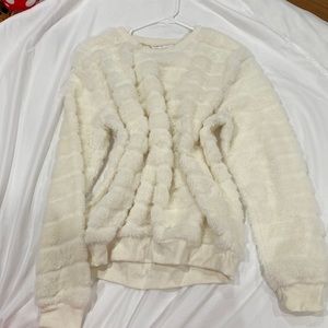 No boundaries fuzzy sweater